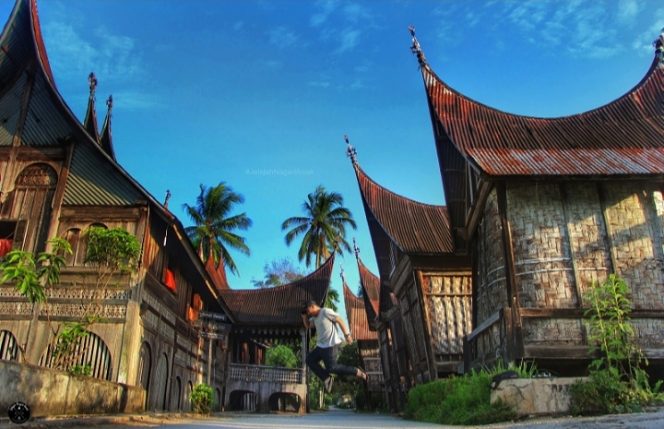 
 Lagenda Bukik Pamatang